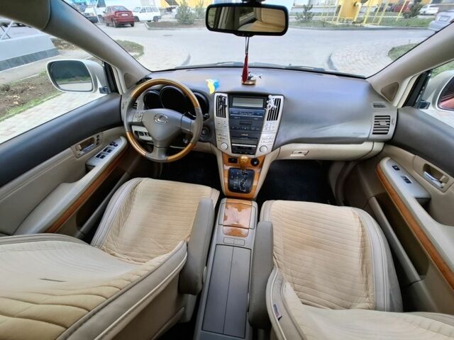 Бежевый Лексус РХ, объемом двигателя 3.3 л и пробегом 220 тыс. км за 8200 $, фото 16 на Automoto.ua