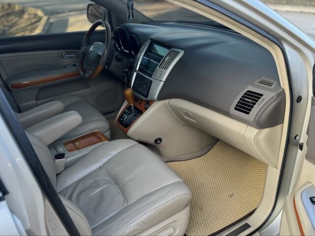 Бежевый Лексус РХ, объемом двигателя 3.3 л и пробегом 230 тыс. км за 8850 $, фото 11 на Automoto.ua