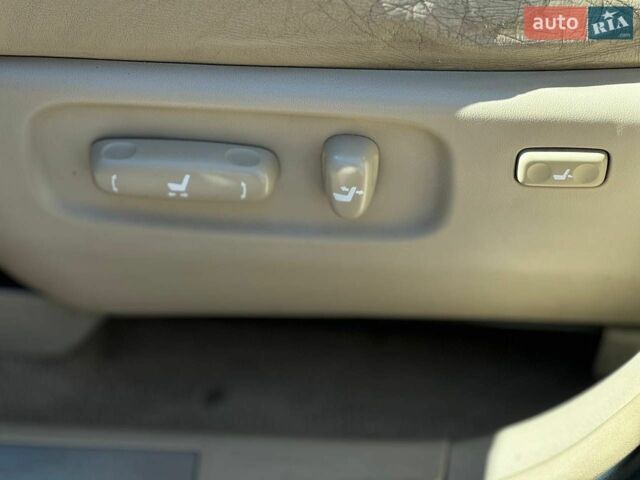 Бежевий Лексус РХ, об'ємом двигуна 3.31 л та пробігом 220 тис. км за 7900 $, фото 5 на Automoto.ua