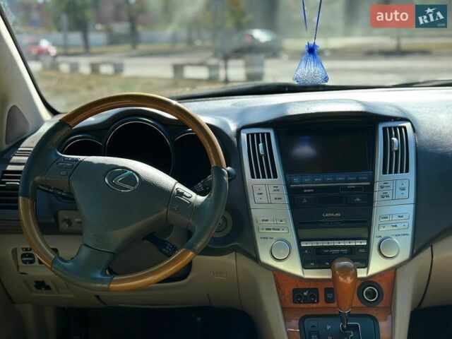 Бежевий Лексус РХ, об'ємом двигуна 3.31 л та пробігом 220 тис. км за 7900 $, фото 9 на Automoto.ua