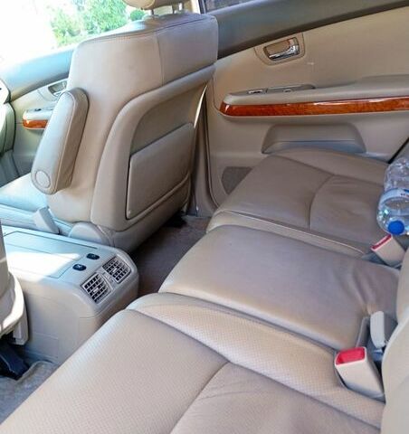 Бежевый Лексус РХ, объемом двигателя 3.3 л и пробегом 256 тыс. км за 8500 $, фото 10 на Automoto.ua