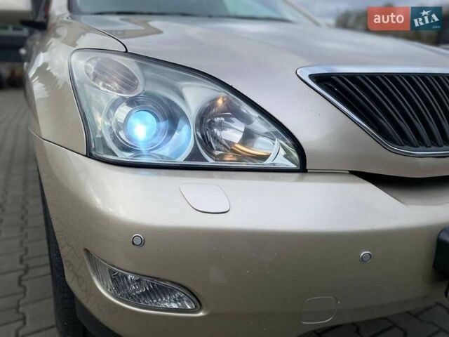 Бежевый Лексус РХ, объемом двигателя 3.31 л и пробегом 258 тыс. км за 8900 $, фото 8 на Automoto.ua