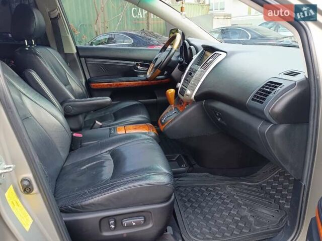 Бежевый Лексус РХ, объемом двигателя 3.3 л и пробегом 167 тыс. км за 7900 $, фото 12 на Automoto.ua