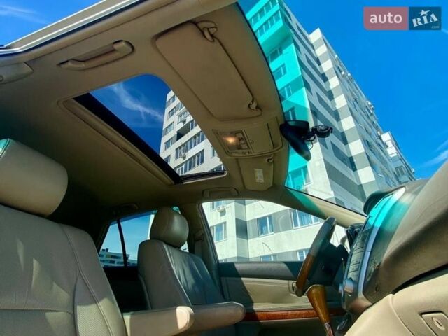 Бежевый Лексус РХ, объемом двигателя 3.31 л и пробегом 202 тыс. км за 10000 $, фото 6 на Automoto.ua