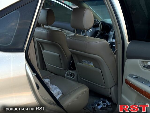 Бежевый Лексус РХ, объемом двигателя 3.3 л и пробегом 0 тыс. км за 11000 $, фото 7 на Automoto.ua