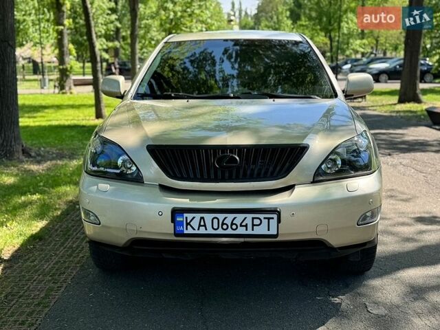 Бежевый Лексус РХ, объемом двигателя 3.3 л и пробегом 272 тыс. км за 8250 $, фото 2 на Automoto.ua