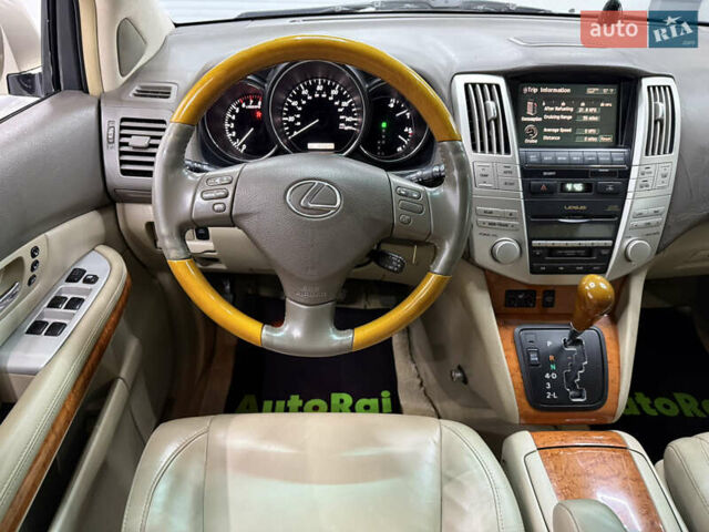 Бежевий Лексус РХ, об'ємом двигуна 3.31 л та пробігом 164 тис. км за 8900 $, фото 9 на Automoto.ua