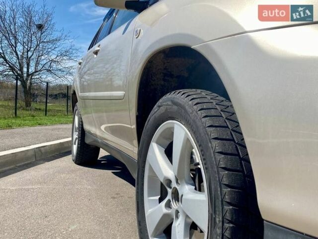 Бежевый Лексус РХ, объемом двигателя 3.31 л и пробегом 202 тыс. км за 10000 $, фото 5 на Automoto.ua