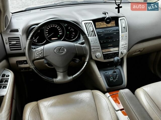 Бежевый Лексус РХ, объемом двигателя 3.3 л и пробегом 270 тыс. км за 9200 $, фото 21 на Automoto.ua