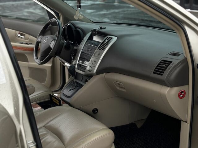 Бежевий Лексус РХ, об'ємом двигуна 3.3 л та пробігом 260 тис. км за 9999 $, фото 21 на Automoto.ua