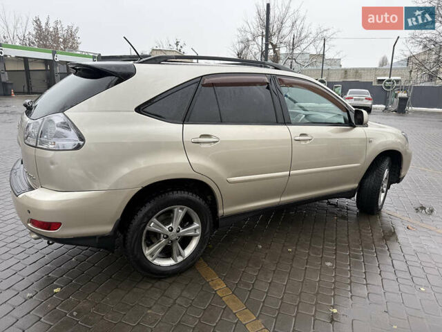 Бежевый Лексус РХ, объемом двигателя 0 л и пробегом 268 тыс. км за 10500 $, фото 11 на Automoto.ua