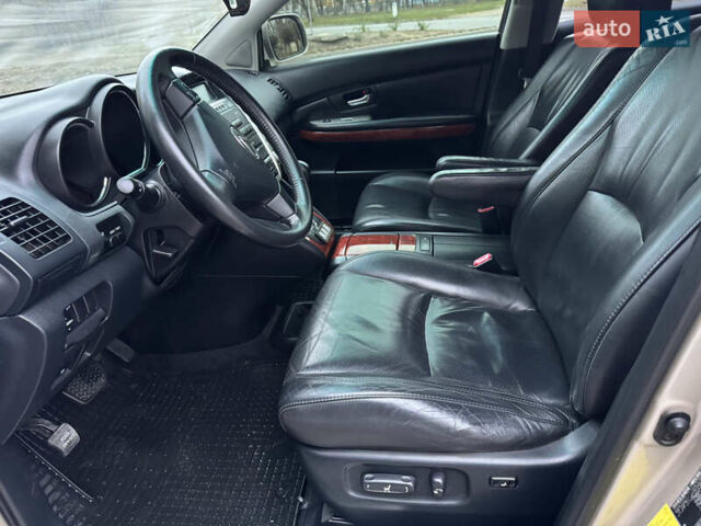 Бежевый Лексус РХ, объемом двигателя 3 л и пробегом 192 тыс. км за 10750 $, фото 8 на Automoto.ua