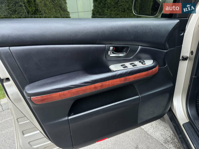 Бежевый Лексус РХ, объемом двигателя 3 л и пробегом 192 тыс. км за 10750 $, фото 12 на Automoto.ua