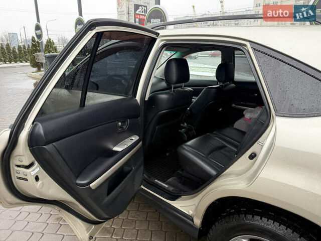 Бежевый Лексус РХ, объемом двигателя 0 л и пробегом 268 тыс. км за 10500 $, фото 33 на Automoto.ua