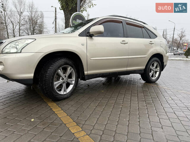 Бежевый Лексус РХ, объемом двигателя 0 л и пробегом 268 тыс. км за 10500 $, фото 3 на Automoto.ua