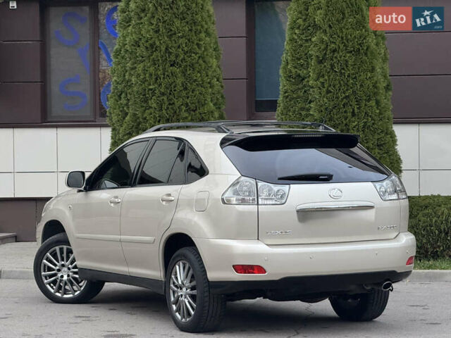Бежевый Лексус РХ, объемом двигателя 3 л и пробегом 192 тыс. км за 10750 $, фото 4 на Automoto.ua