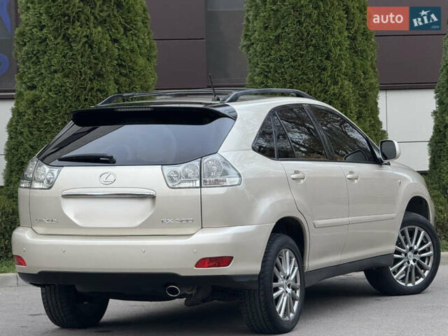 Бежевый Лексус РХ, объемом двигателя 3 л и пробегом 192 тыс. км за 10750 $, фото 6 на Automoto.ua