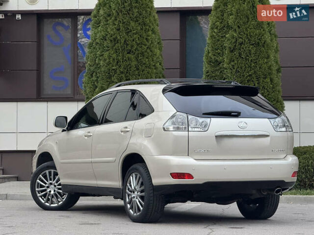 Бежевый Лексус РХ, объемом двигателя 3 л и пробегом 192 тыс. км за 10750 $, фото 5 на Automoto.ua