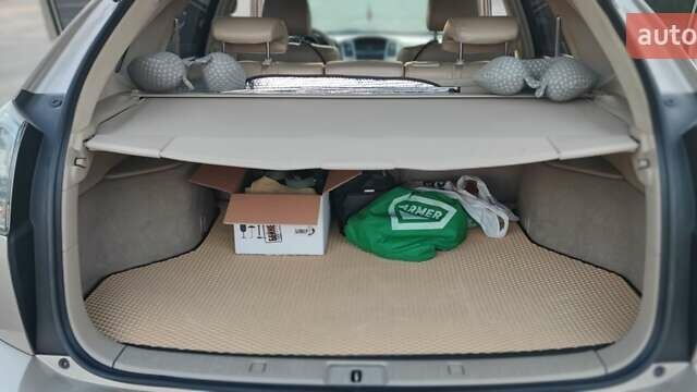 Лексус РХ 2006 у Києві на Automoto.ua Бежевий Лексус РХ, об'ємом двигуна 3.31 л та пробігом 225 тис. км за 10500 $, фото 11 на Automoto.ua