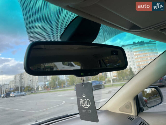 Бежевий Лексус РХ, об'ємом двигуна 3.46 л та пробігом 198 тис. км за 12500 $, фото 46 на Automoto.ua