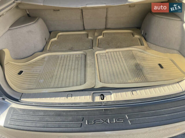 Бежевий Лексус РХ, об'ємом двигуна 3.46 л та пробігом 198 тис. км за 13500 $, фото 31 на Automoto.ua