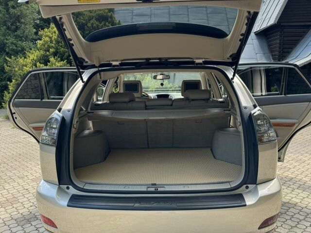 Бежевий Лексус РХ, об'ємом двигуна 3.5 л та пробігом 210 тис. км за 11500 $, фото 1 на Automoto.ua