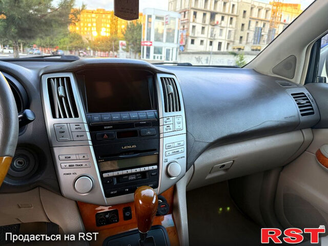 Бежевий Лексус РХ, об'ємом двигуна 3.5 л та пробігом 240 тис. км за 11500 $, фото 5 на Automoto.ua