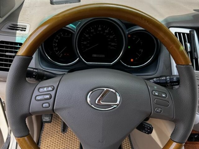 Бежевий Лексус РХ, об'ємом двигуна 3.5 л та пробігом 210 тис. км за 11500 $, фото 7 на Automoto.ua