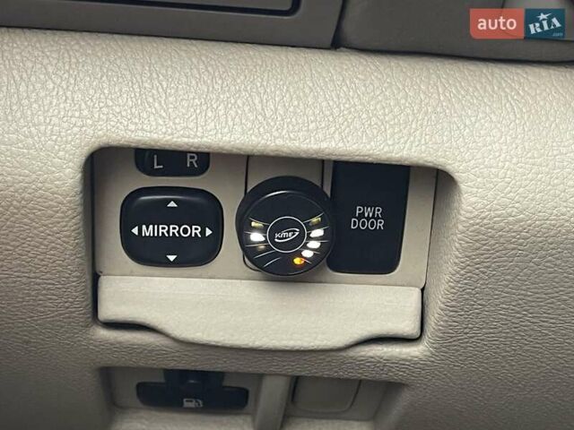 Бежевый Лексус РХ, объемом двигателя 3.5 л и пробегом 258 тыс. км за 9700 $, фото 12 на Automoto.ua