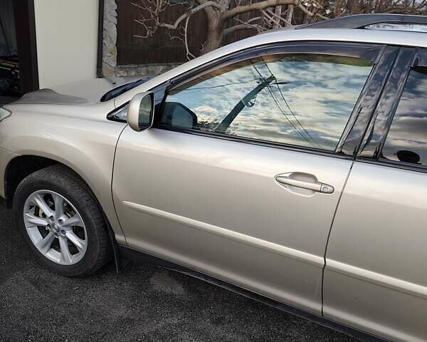 Бежевый Лексус РХ, объемом двигателя 3.46 л и пробегом 347 тыс. км за 10700 $, фото 13 на Automoto.ua