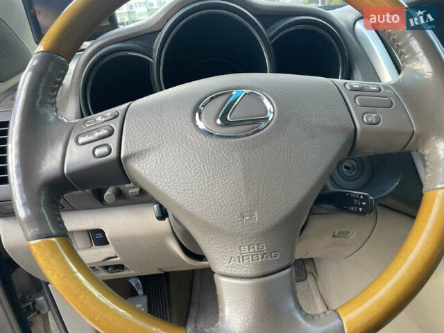 Бежевий Лексус РХ, об'ємом двигуна 3.46 л та пробігом 198 тис. км за 13500 $, фото 44 на Automoto.ua