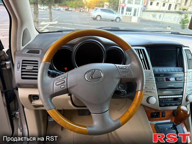 Бежевий Лексус РХ, об'ємом двигуна 3.5 л та пробігом 240 тис. км за 11500 $, фото 6 на Automoto.ua