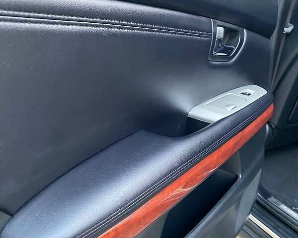 Бежевый Лексус РХ, объемом двигателя 3.5 л и пробегом 159 тыс. км за 13700 $, фото 20 на Automoto.ua