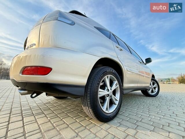 Бежевый Лексус РХ, объемом двигателя 3.3 л и пробегом 240 тыс. км за 7800 $, фото 26 на Automoto.ua