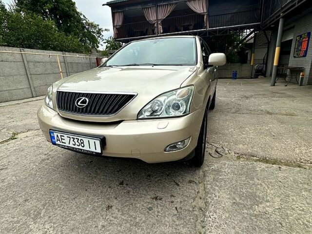 Бежевый Лексус РХ, объемом двигателя 3.5 л и пробегом 180 тыс. км за 12500 $, фото 7 на Automoto.ua