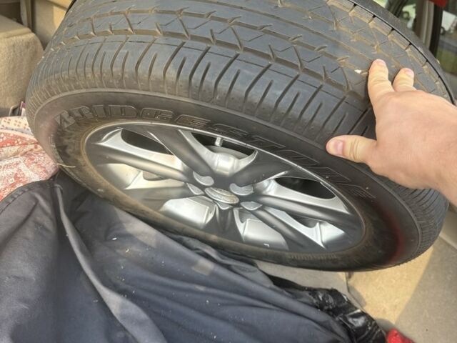 Бежевый Лексус РХ, объемом двигателя 3.5 л и пробегом 254 тыс. км за 8650 $, фото 3 на Automoto.ua