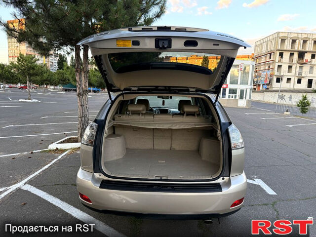Бежевий Лексус РХ, об'ємом двигуна 3.5 л та пробігом 240 тис. км за 11500 $, фото 8 на Automoto.ua