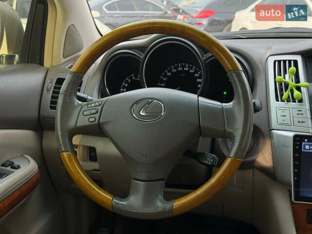 Лексус РХ 2007 в Харькове на Automoto.ua Бежевый Лексус РХ, объемом двигателя 3.46 л и пробегом 251 тыс. км за 8800 $, фото 20 на Automoto.ua