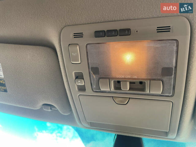 Бежевий Лексус РХ, об'ємом двигуна 3.46 л та пробігом 198 тис. км за 13500 $, фото 28 на Automoto.ua