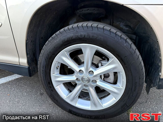 Бежевий Лексус РХ, об'ємом двигуна 3.5 л та пробігом 240 тис. км за 11500 $, фото 10 на Automoto.ua