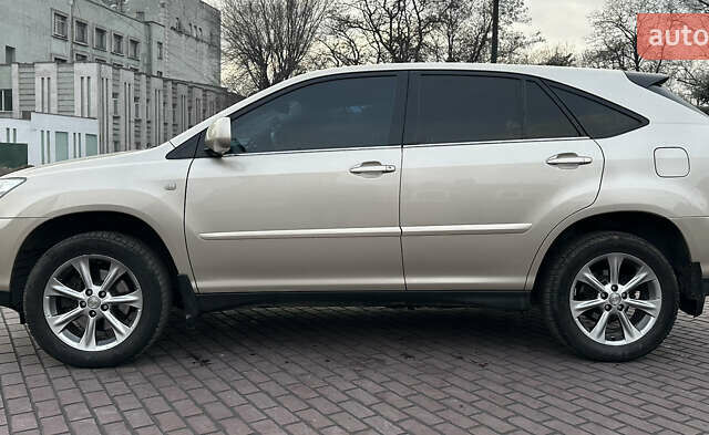 Бежевый Лексус РХ, объемом двигателя 3.46 л и пробегом 181 тыс. км за 12800 $, фото 10 на Automoto.ua