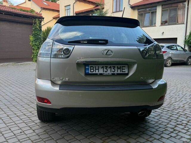 Бежевий Лексус РХ, об'ємом двигуна 3.46 л та пробігом 294 тис. км за 11399 $, фото 3 на Automoto.ua