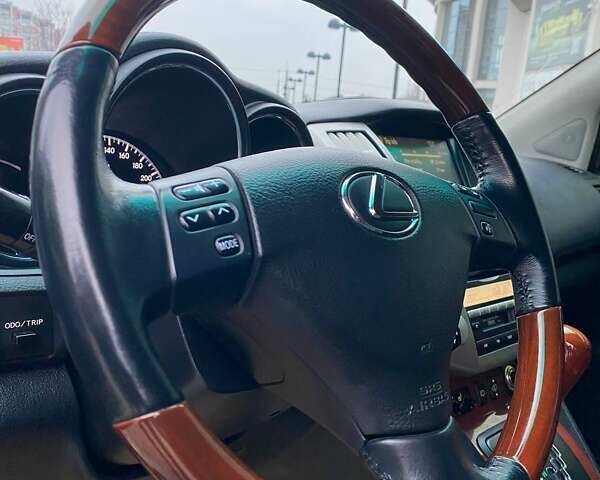 Бежевый Лексус РХ, объемом двигателя 3.5 л и пробегом 159 тыс. км за 13700 $, фото 13 на Automoto.ua