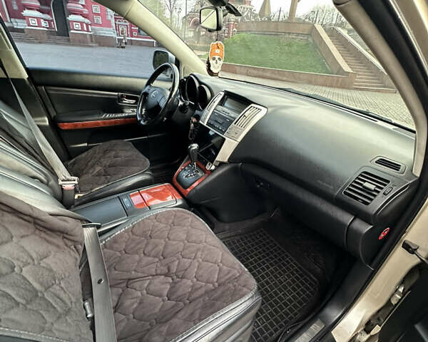 Бежевый Лексус РХ, объемом двигателя 3.46 л и пробегом 181 тыс. км за 12800 $, фото 16 на Automoto.ua