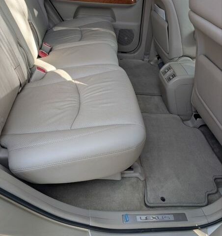 Бежевий Лексус РХ, об'ємом двигуна 3.46 л та пробігом 220 тис. км за 14500 $, фото 6 на Automoto.ua