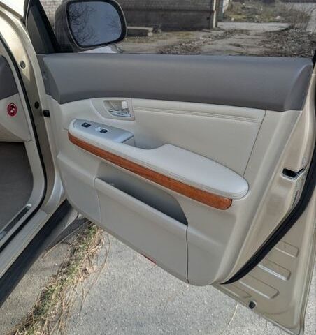 Бежевий Лексус РХ, об'ємом двигуна 3.46 л та пробігом 220 тис. км за 14500 $, фото 14 на Automoto.ua