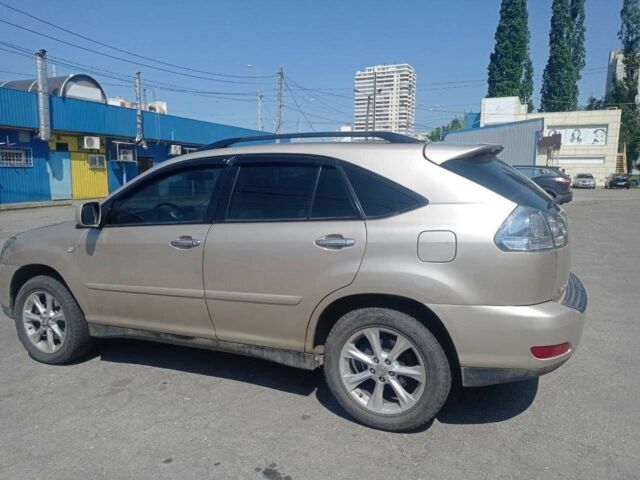 Бежевый Лексус РХ, объемом двигателя 3.5 л и пробегом 198 тыс. км за 10000 $, фото 18 на Automoto.ua