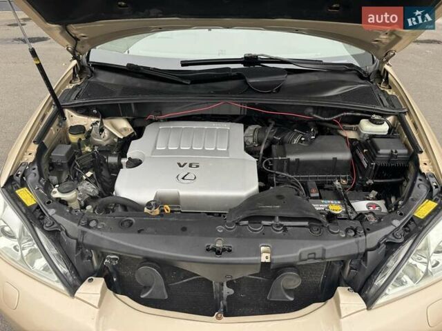 Бежевый Лексус РХ, объемом двигателя 3.46 л и пробегом 228 тыс. км за 10900 $, фото 97 на Automoto.ua
