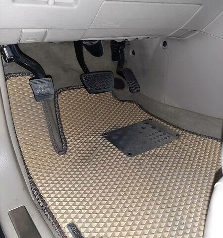 Бежевий Лексус РХ, об'ємом двигуна 3.5 л та пробігом 180 тис. км за 16000 $, фото 8 на Automoto.ua