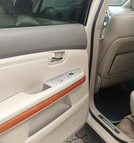 Бежевый Лексус РХ, объемом двигателя 3.46 л и пробегом 246 тыс. км за 11200 $, фото 8 на Automoto.ua